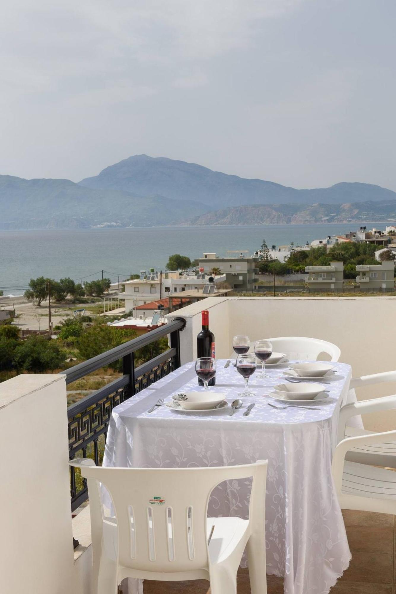 Sofia Apartment, With Sea & Mountain View Kalamaki  Zewnętrze zdjęcie